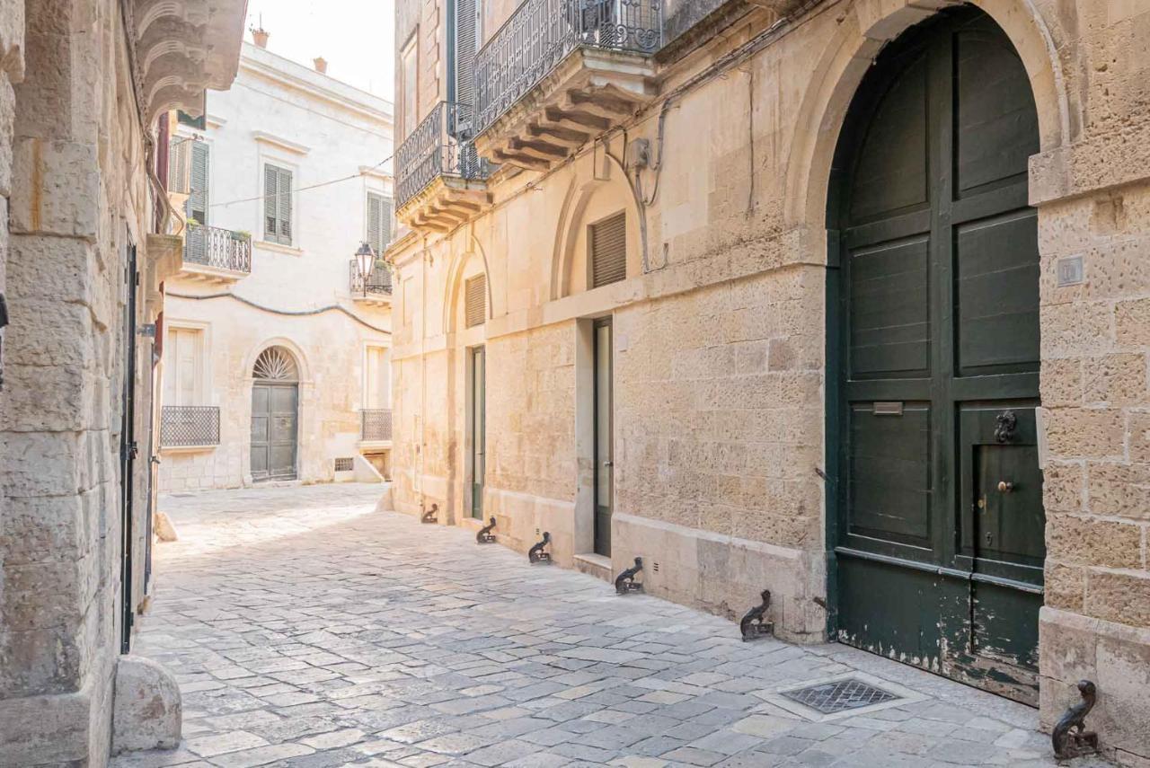 Terzo Campanello - Terrazza Nel Centro Storico Lecce Exterior foto